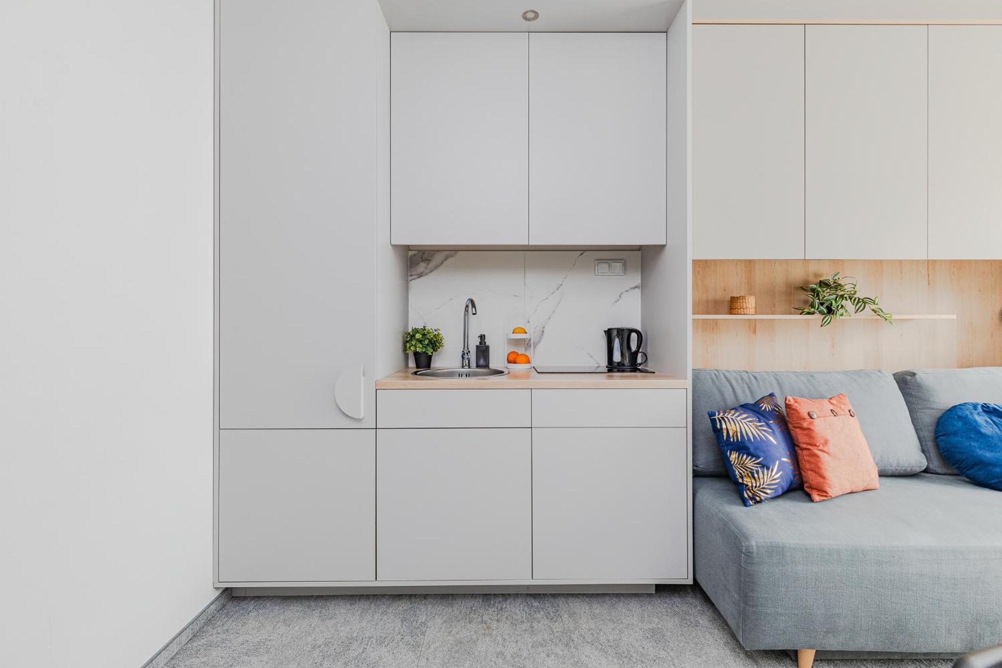 Apartment Superapart Wilanow Ministudio, Medicover, Swiatynia Opatrznosci Warsaw